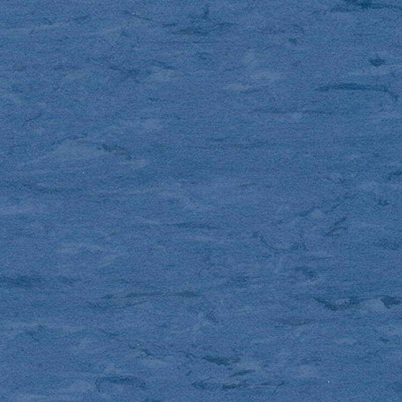 Lantai heterogen kalis api & mudah dibersihkan